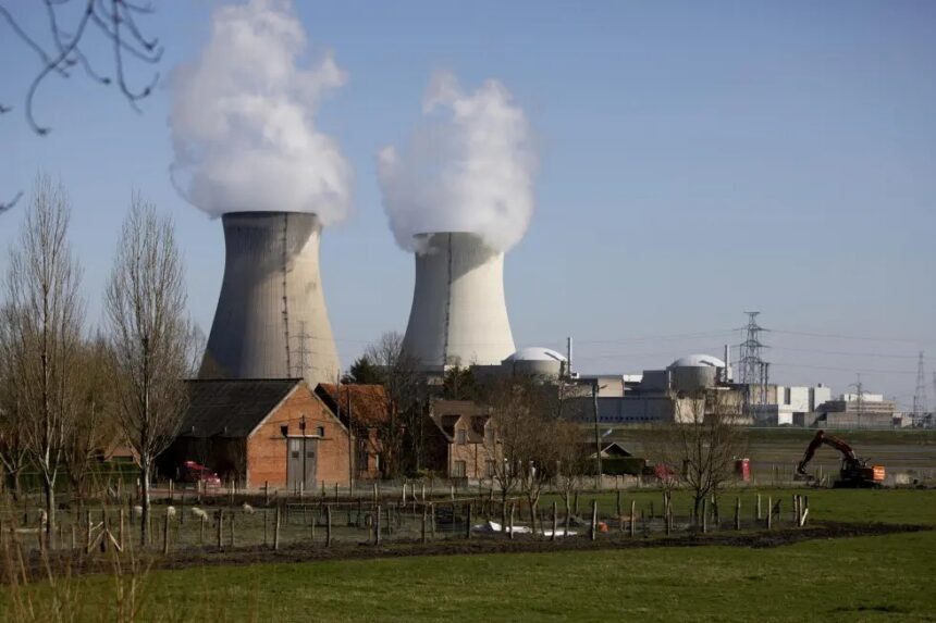 بلجيكا.. تسرب حمض الهيدروكلوريك في أكبر محطة نووية، والطوارئ تطبق إجراءاتها