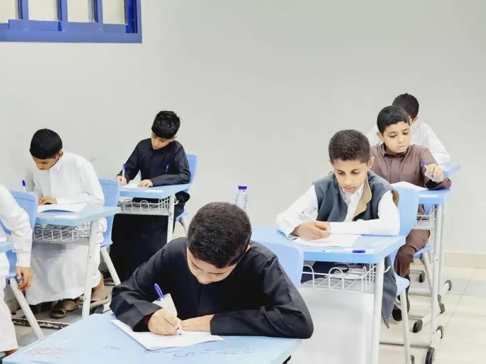 عاجل | نظام "نور" يواجه 12 تحديًا، بينها خطأ احتساب درجات السلوك.