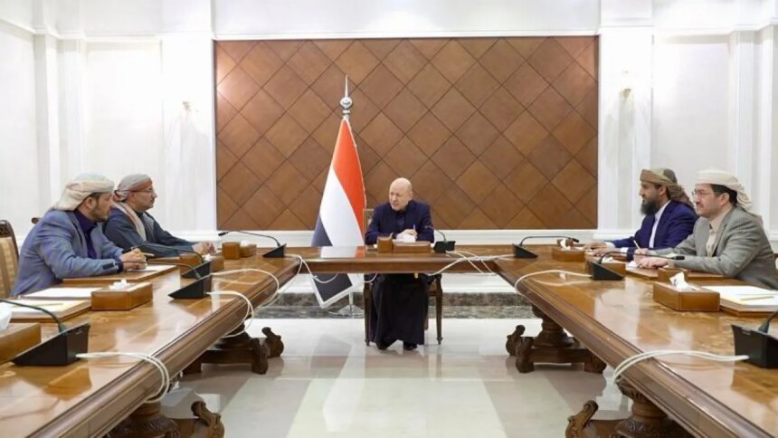 15 أحزاب ومكونات يمنية تؤيد قرارات المجلس الرئاسي | أخبار يمنية