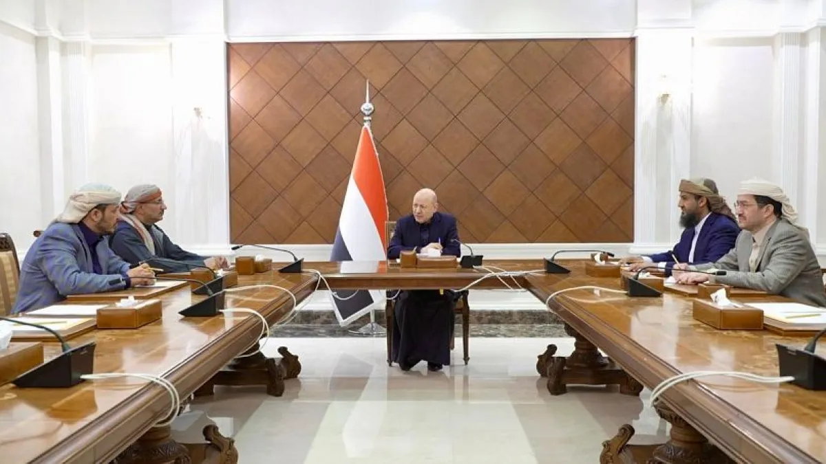 15 أحزاب ومكونات يمنية تؤيد قرارات المجلس الرئاسي | أخبار يمنية