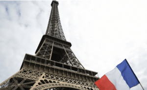 وزيرة فرنسية: موازنة 2024 تنتظر مارس في حال انهيار الحكومة.