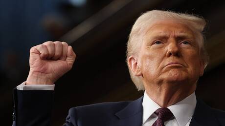 عاجل: ترامب يعلن قيادته لفنزويلا (صورة) - un-news.org