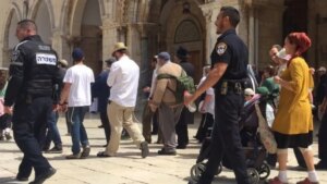 بالأرقام: اقتحامات للأقصى ومنع للأذان في إبراهيمي 2025 | أخبار UN-NEWS