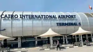 عاجل: مصر توقف نظام كارت الجوازات الورقي في مطاراتها - UN News