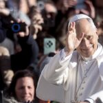 بابا الفاتيكان يدعو لرحمة روما نحو الضعفاء والأجانب في قداس رأس السنة.