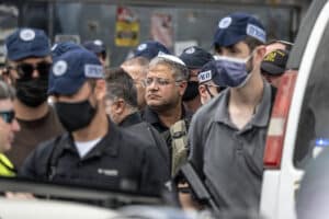 بن غفير يؤكد دعمه للمتظاهرين في إيران: "نقف معكم!"