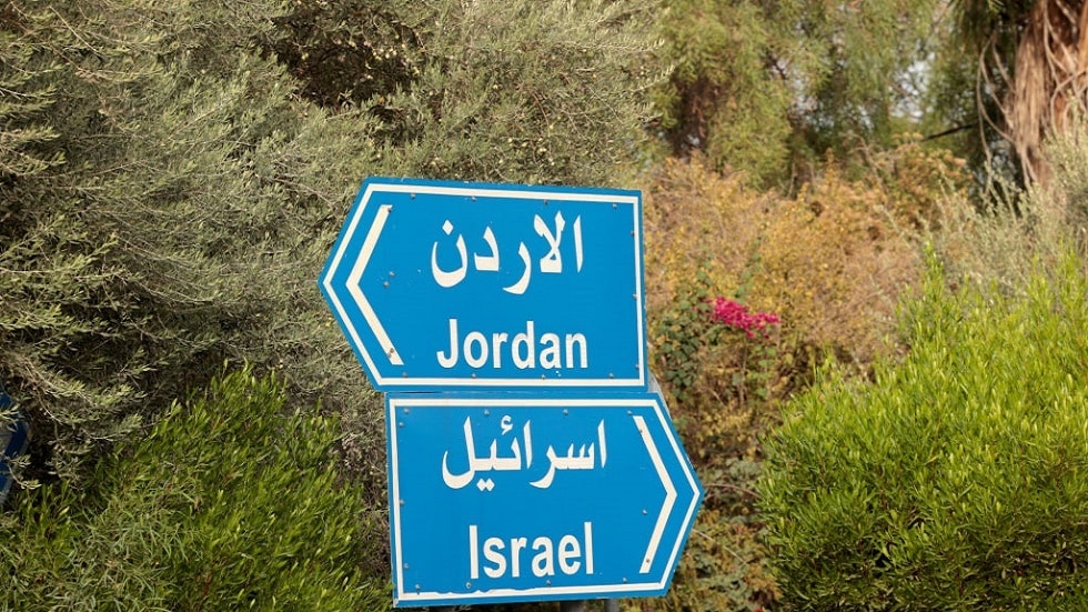 الجيش الإسرائيلي: توجيه أردنيين خطأ عبر الحدود لإسرائيل وإعادتهما.