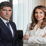 المبعوثة الأمريكية تختلط علاقتها الشخصية بعد تعارض زوجي جديد.