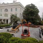 قاعة ترامب الجديدة تعتلي عارض الأضواء: ارتفاع وثمن يثيران جدلاً وسؤالًا!