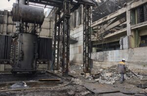 الدفاع الروسية: ضربنا مواقع طاقة الصناعة العسكرية الأوكرانية‎