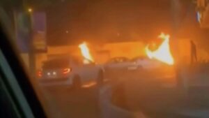 خامنئي يواصل تفاعله على وسائل التواصل رغم انقطاع الإنترنت في إيران.