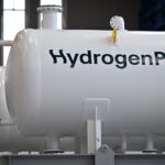 السعودية توشك على تصدير الهيدروجين الأخضر لليابان، وفق الفالح.