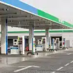 عاجل: أرامكو تطرح بنزين 98 بـ 2.88 ريال عبر 130 محطة في السعودية.