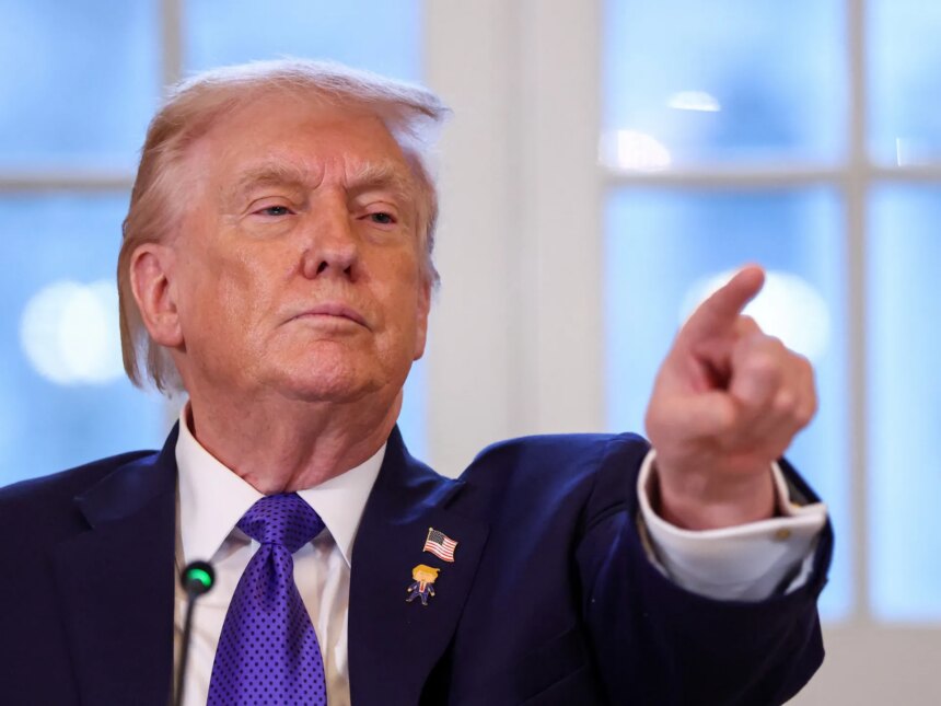 ترامب: إيران في ورطة والسلام بسوريا خطته، وغرينلاند ستحصل عليها | أخبار