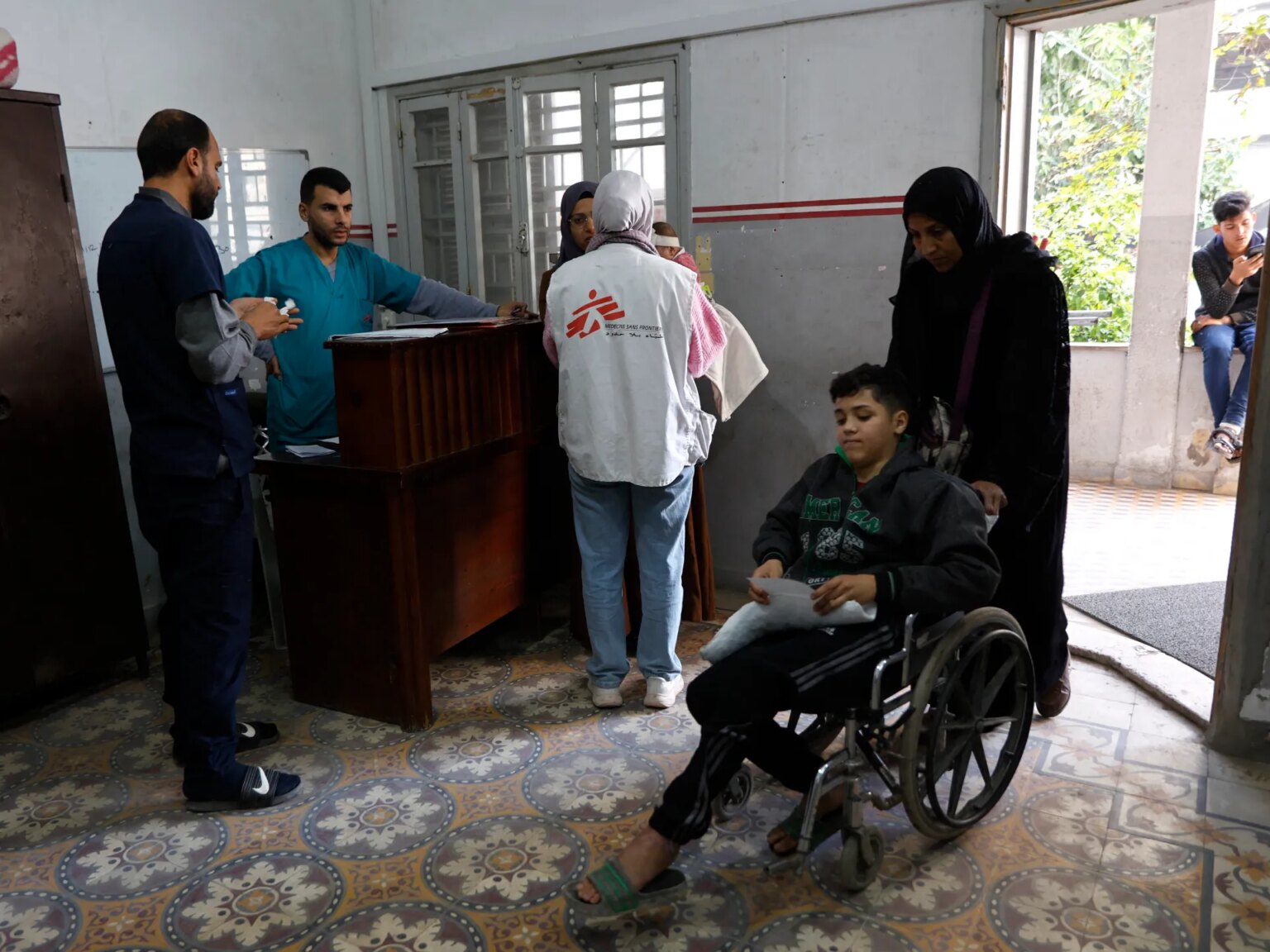 أطباء بلا حدود: الحظر الإسرائيلي يهدد أنشطتنا في غزة | أخبار حصرية