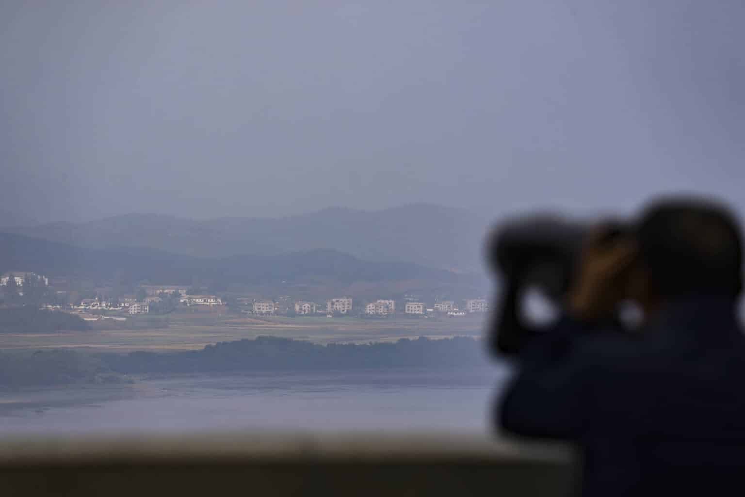 تصاعdTوتر كوري بسبب الطائرات المسيرة.. دعوات للتحقيق والتحذير من العواقب.