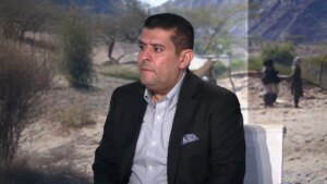 الشلفي يكشف تفاصيل هروب الزبيدي إلى الإمارات | أخر الأخبار