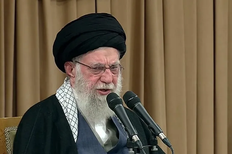 كلمة المرشد الإيراني (علي خامنئي)