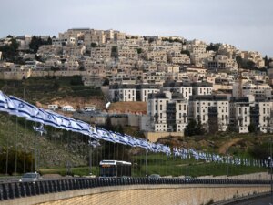 إسرائيل تحيي مستوطنة مُهَدّدة وحماس تحذّر من التمدد الاستيطاني الأخبار الحصرية من UN-NEWS.ORG.