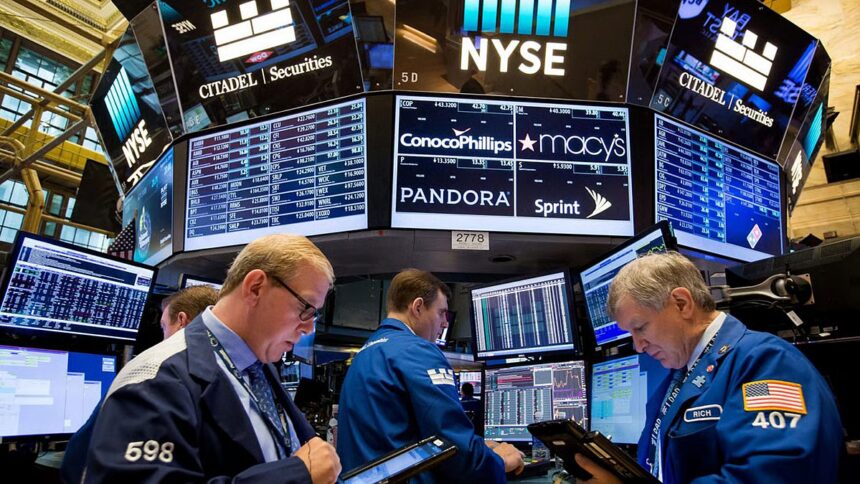 الأسهم الأمريكية تتراجع في ختام تداولات الثلاثاء على خلفية [الكلمة المفتاحية]