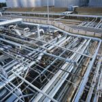 الإحصاء السعودي: حصة النفط في الصادرات تنخفض إلى 68.7% في فبراير مقابل 71.5% العام الماضي.