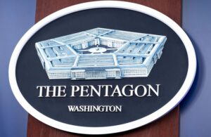 الجيش الأمريكي يبرم عقدًا بـ145.8 مليون دولار لتركيبات 155 مم.