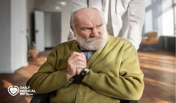 المشاكل النفسية عند كبار السن غالبًا دون تشخيص، تعرف عليها واساعد من تحب.