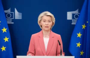 المفوضية الأوروبية تحاول تبرير زلة لسان فون دير لاين بشأن تركيا