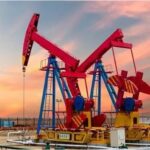 النفط يواصل الارتفاع.. برنت يتجاوز 103 دولارات وسط توقعات بتعديل الأسعار.