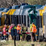 انقلamiento فجائي للقطاريين في الدنمارك يسبب إصابة أربعة بكسور خطيرة.