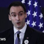 بيان من البيت الأبيض يطالب شركات صينية بسرقة ملكية ذكية واسعة.