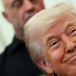 ترامب يهدد بريطانيا بالرسوم الجمركية العالية لمحاربة شركات التكنولوجيا