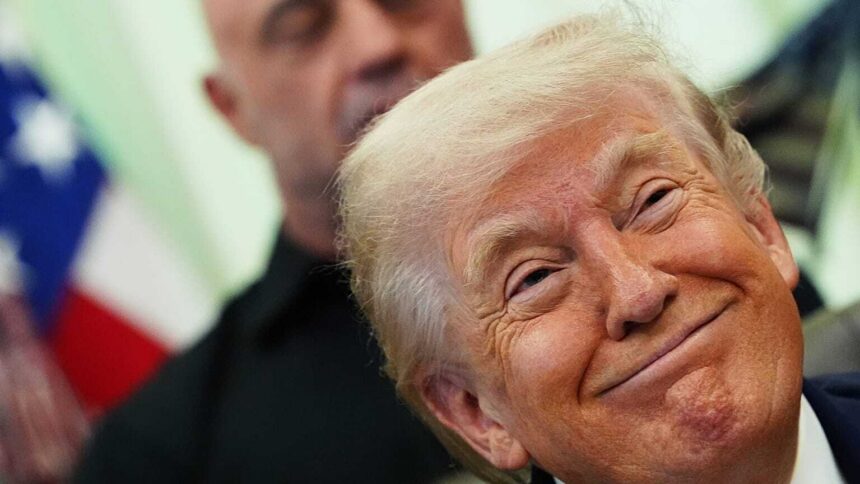 ترامب يهدد بريطانيا بالرسوم الجمركية العالية لمحاربة شركات التكنولوجيا