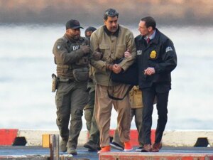 جندي أمريكي يواجه سجنًا بسبب تسرب معلومات اعتقال مادورو على الموقع.