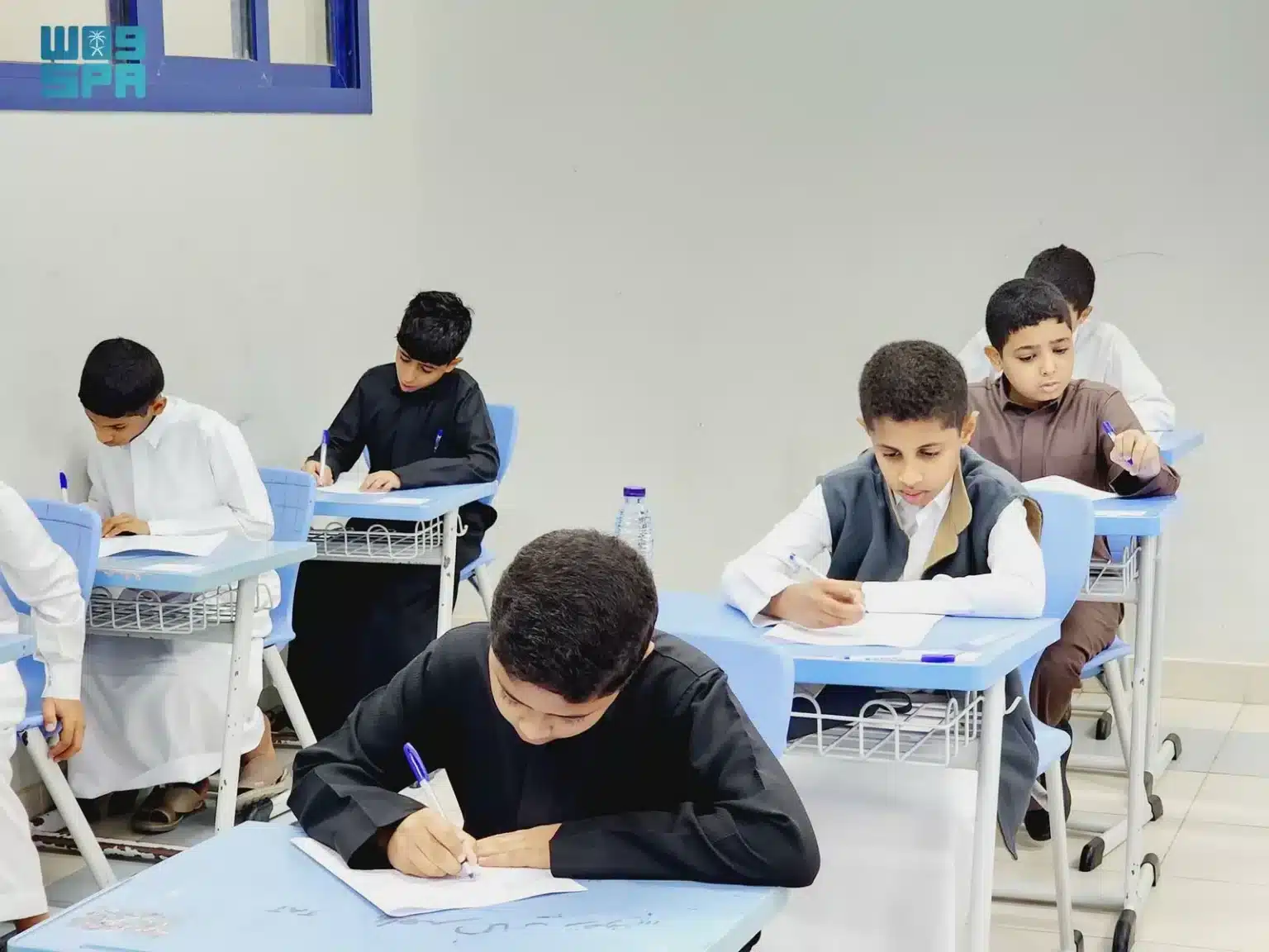عاجل | اختبار مركزي لطلاب المرحلتين الابتدائية والمتوسطة في 6 مواد التعليم.