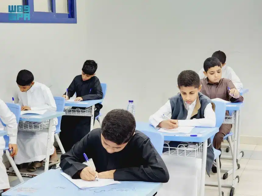 عاجل | اختبار مركزي لطلاب المرحلتين الابتدائية والمتوسطة في 6 مواد التعليم.