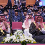 محافظ جدة يشارك بحفل تخريج طلاب وطالبات الجامعة العربية المفتوحة UN News.