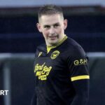 محاكمة بين أرثرز بعد استجوابها لقضية قضائية في بداية السنة الماضية.