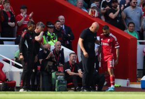 مدرب ليفربول يعلق على إصابة صلاح: "لا يخرج إلا لسبب صعب" | UN News