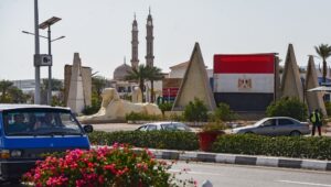 مصر.. شرم الشيخ تعاود استقبال السياح بكثافة بعد تعافيها من التوتر الإقليمي.