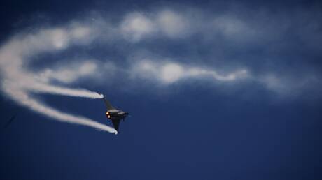 موقف عاجل: إعلام: مناورات فرنسية بولندية تستهدف محاكاة ضرب أهداف روسية بسلاح نووي.