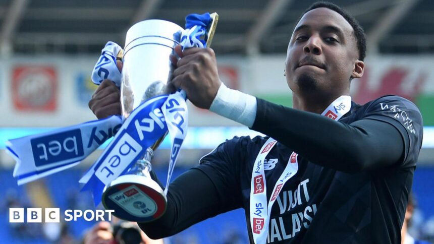 ناتن تروت: كارديف سيتي تأمل التوقيع مع حارس مرمى على عقد دائم.