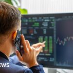 هل انخفاض أسعار الأسهم يؤثر على أدائك المالي؟