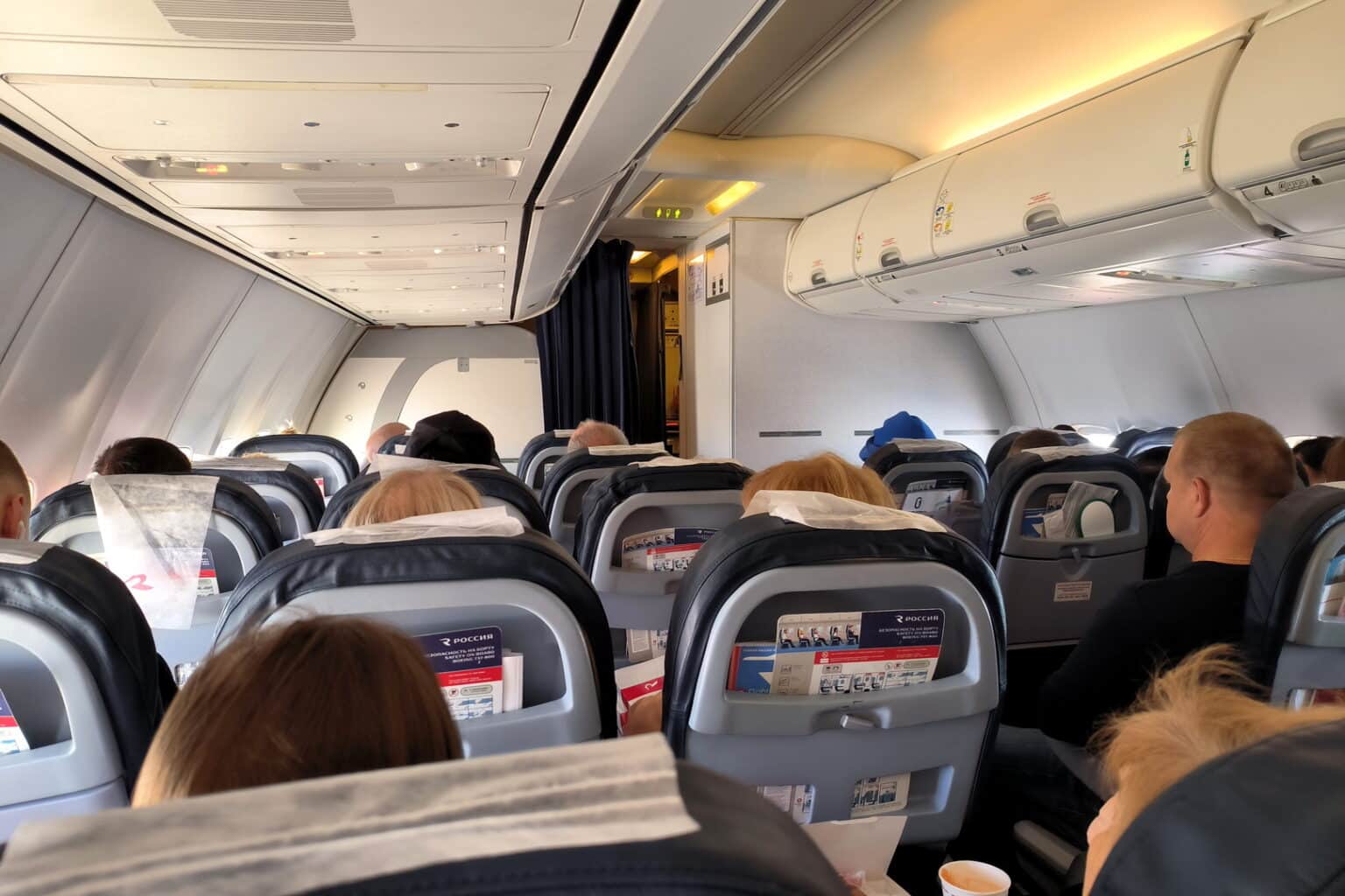 هيئة الطيران المدني الروسية تعيد السفر إلى الإمارات: إلغاء التوصية بعدم زيارتها