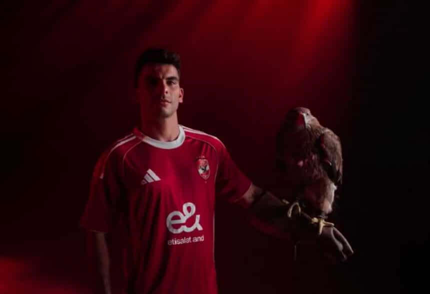 والد زيزو يكشف رحيله عن الأهلي ويهدد الزمالك في حواره لـ un-news.org