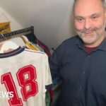 يعلق مقتنع أكمام على طقس ملابس إنجلترا: أغلى من قيمتها بالفعل.