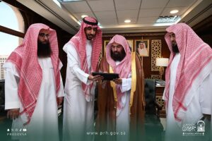 رئيس الشؤون الدينية يطلق صفحة مزايا وخصومات منسوبي المسجد النبوي على un-news.org.